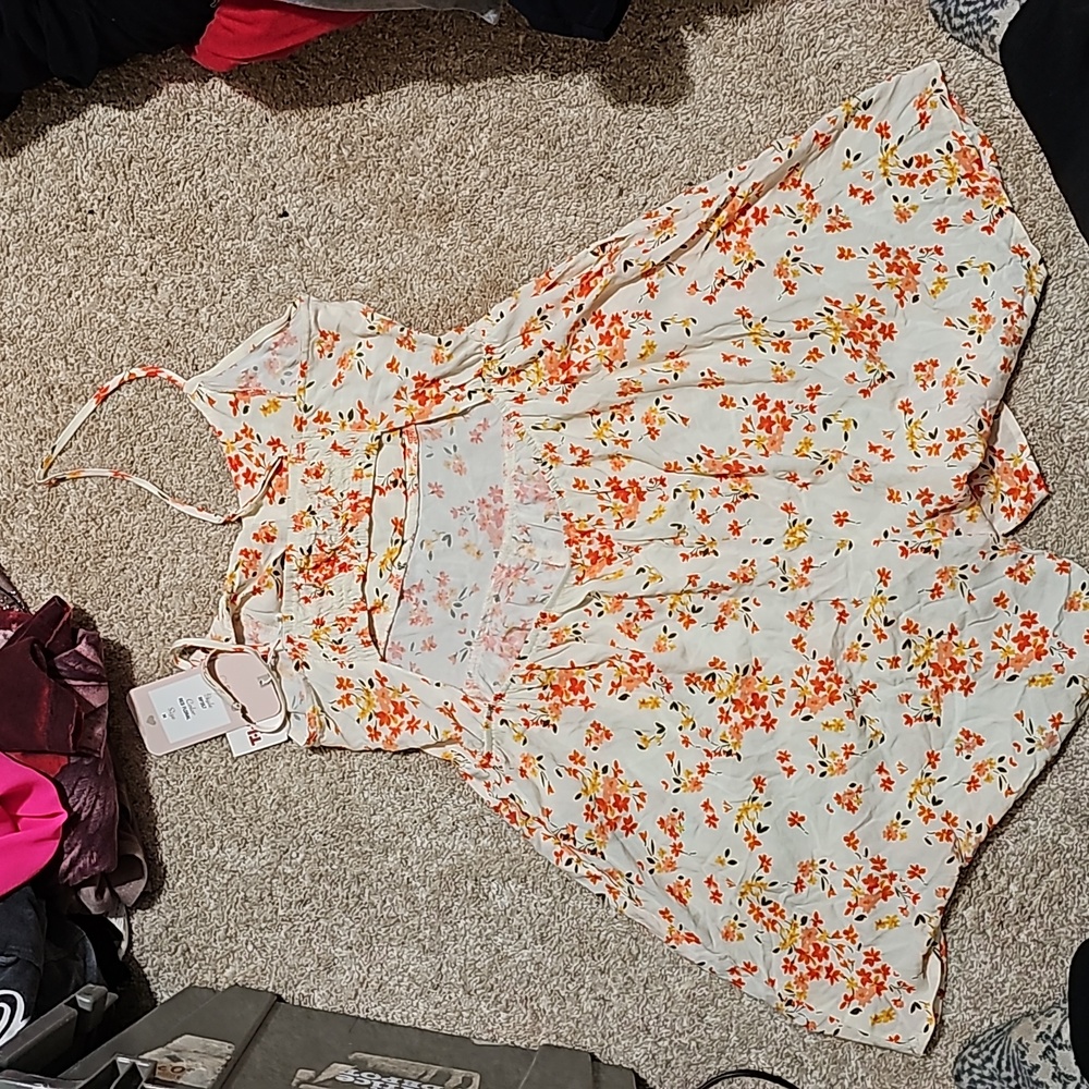 Jumper - Picture 2 of 2